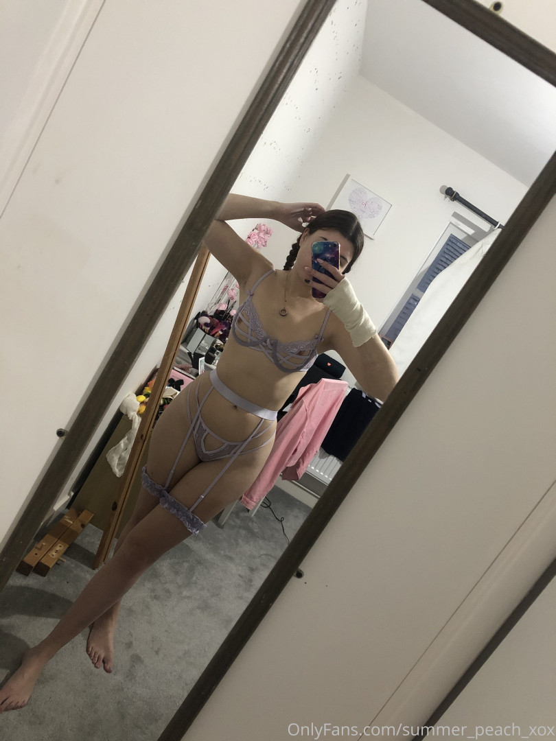 Photo by summerbrookexox published on October 13,2023 20:31:48 - BestThots
