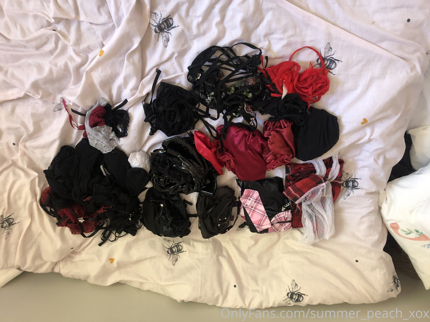 Photo by summerbrookexox published on October 13,2023 20:37:16 - BestThots