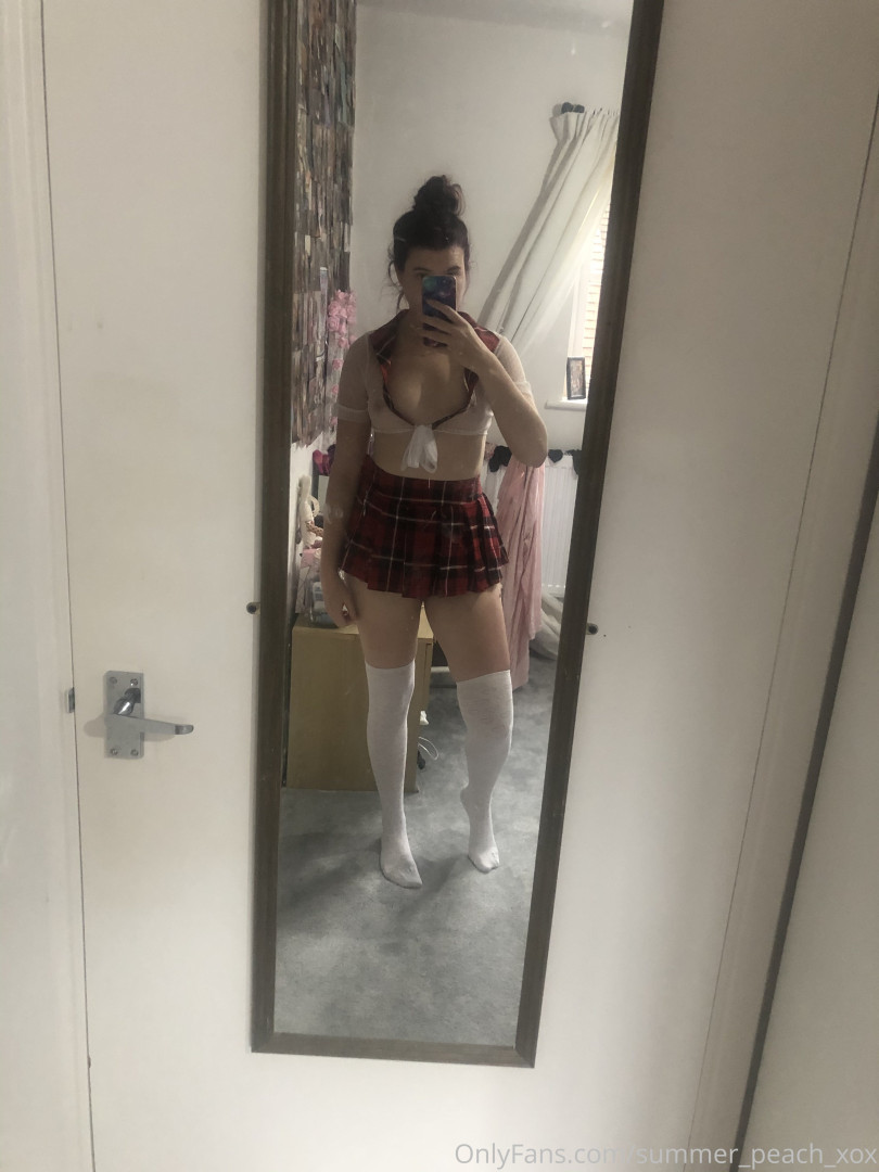 Photo by summerbrookexox published on October 15,2023 01:41:48 - BestThots
