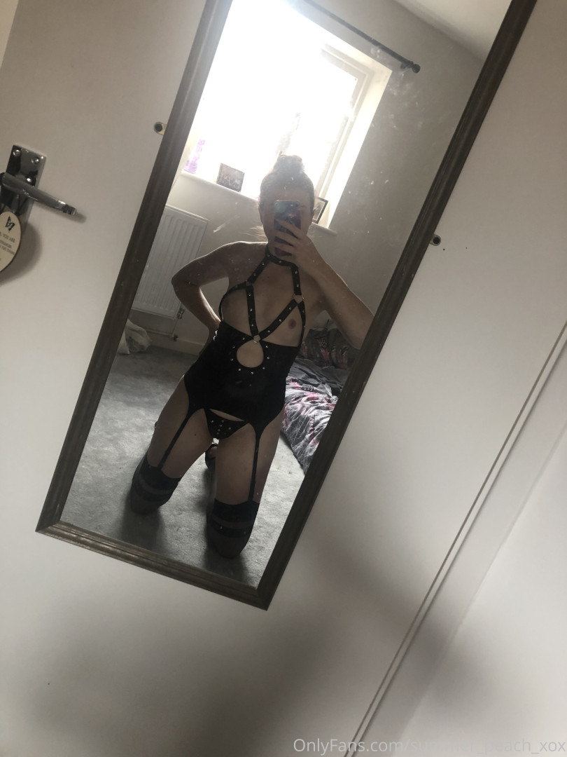 Photo by summerbrookexox published on October 15,2023 03:31:21 - BestThots