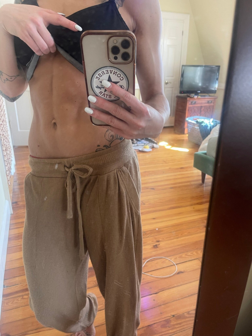 Photo by pizzapussypie published on July 25,2023 07:01:35 - BestThots