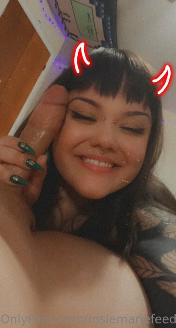 Photo by rosiemariefeedee published on July 4,2023 16:00:58 - BestThots