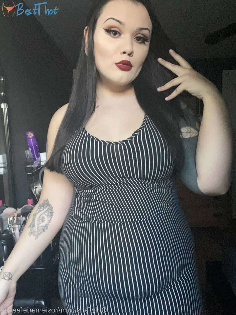 Photo by rosiemariefeedee published on December 14,2024 00:06:25 - BestThots