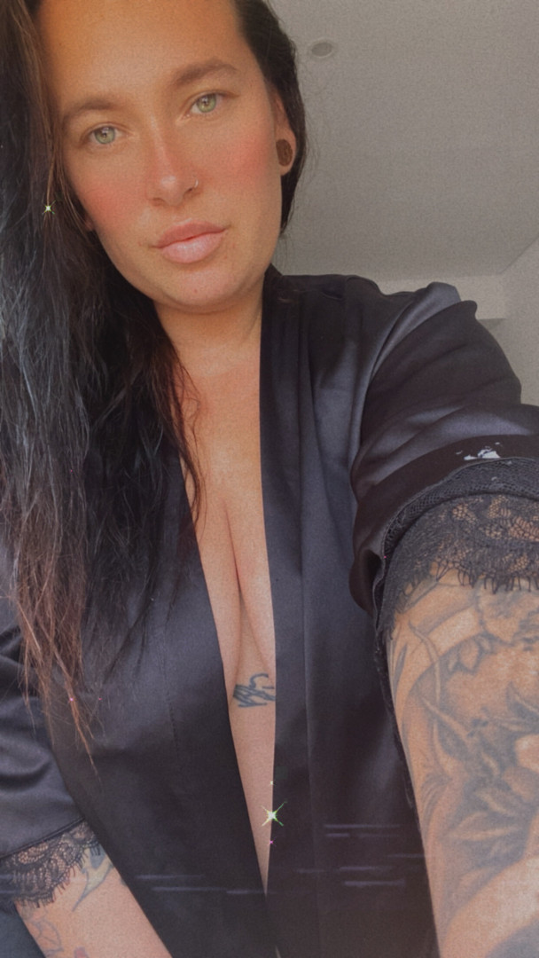 Photo by justyouraveragemum_x published on June 8,2023 17:42:39 - BestThots