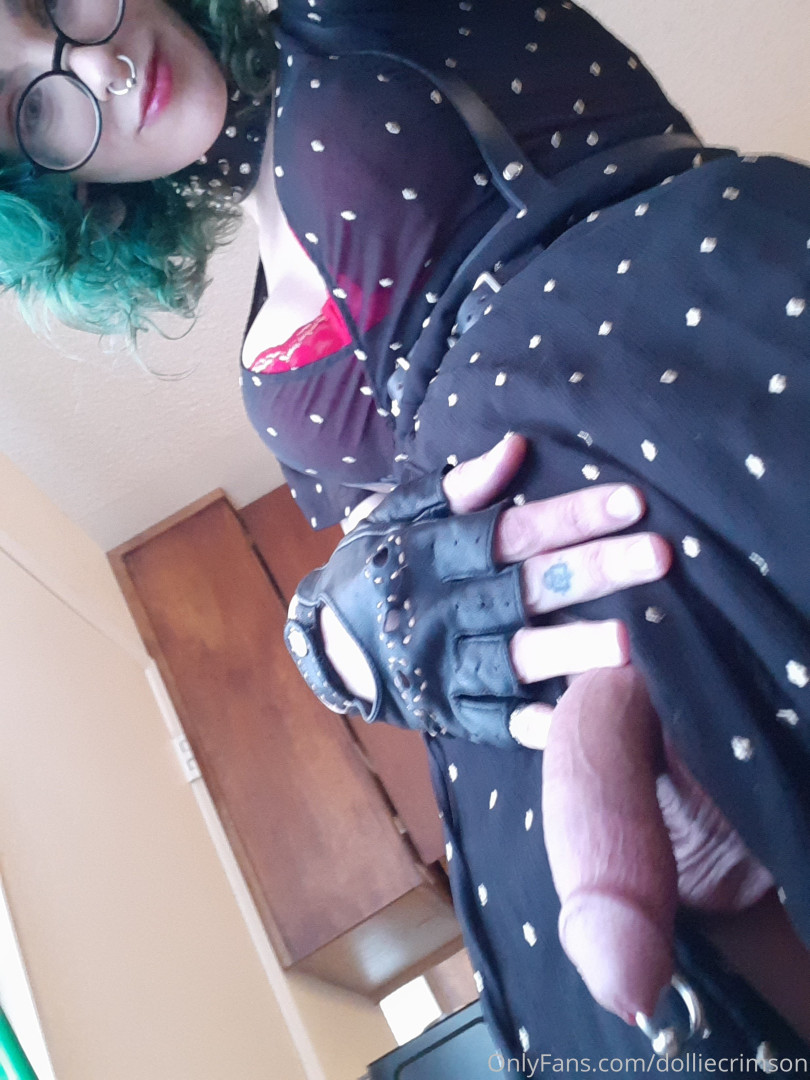 Photo by dolliecrimson published on October 16,2023 19:51:24 - BestThots