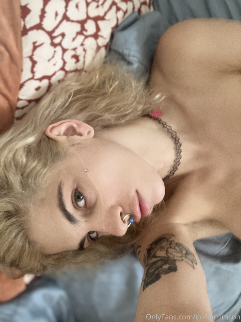 Photo by dolliecrimson published on October 16,2023 19:52:20 - BestThots
