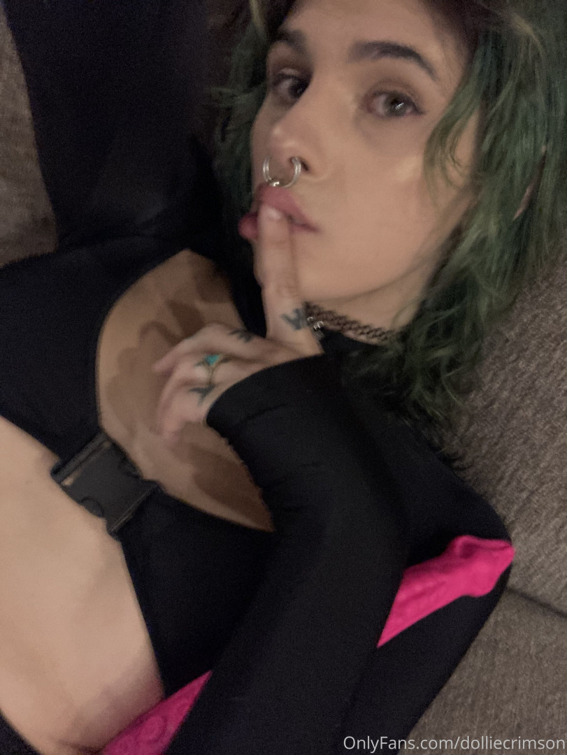Photo by dolliecrimson published on October 16,2023 20:18:12 - BestThots