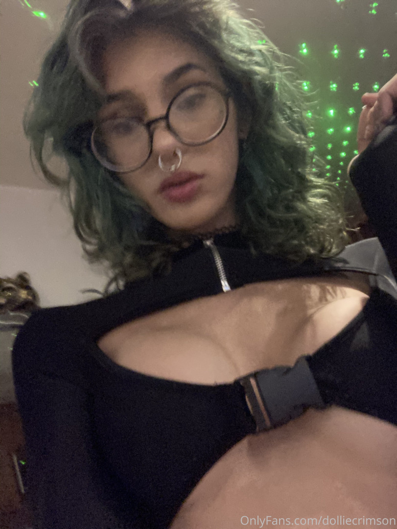 Photo by dolliecrimson published on October 16,2023 20:30:11 - BestThots