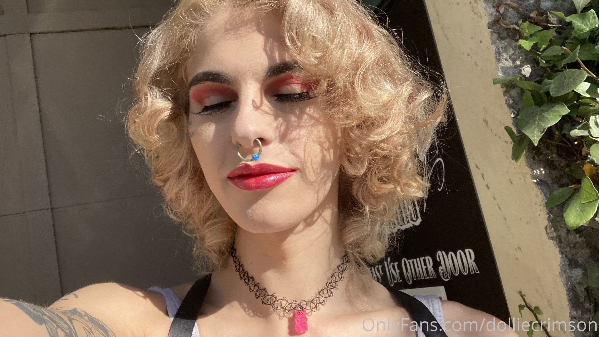 Photo by dolliecrimson published on October 16,2023 20:45:58 - BestThots