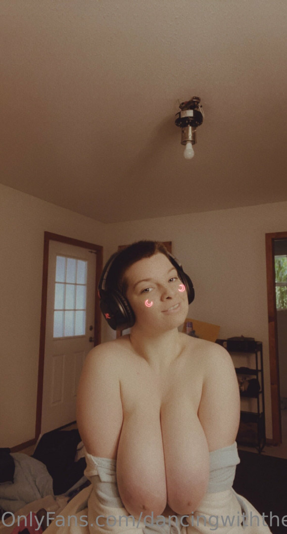 Photo by dancingwiththefae published on July 27,2023 16:48:34 - BestThots