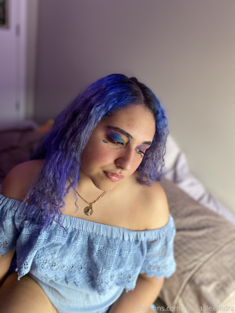 Photo by nyaaaalexandra published on June 6,2023 17:31:05 - BestThots