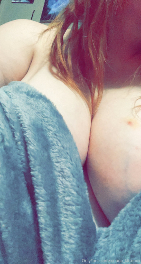 Photo by xxluna_kittenxx published on May 15,2023 20:15:31 - BestThots