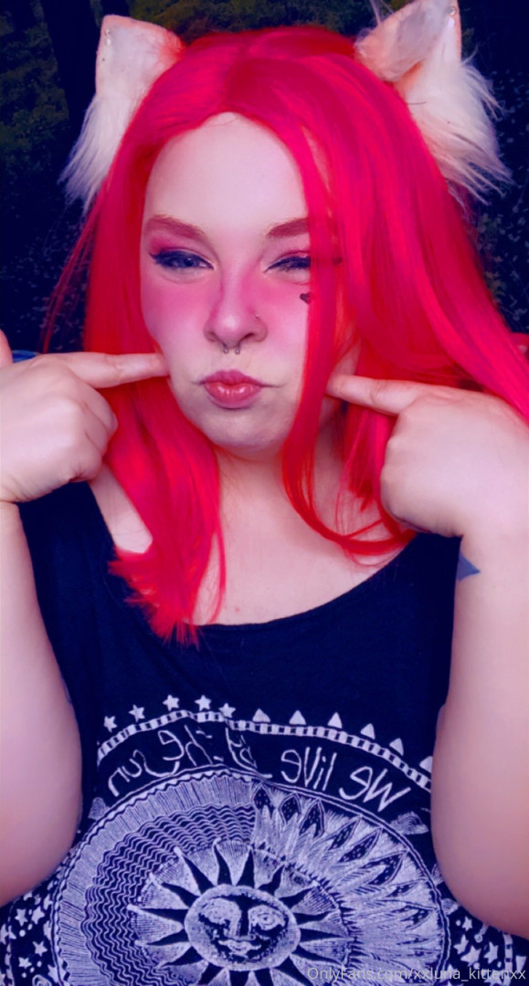 Photo by xxluna_kittenxx published on May 15,2023 20:15:49 - BestThots