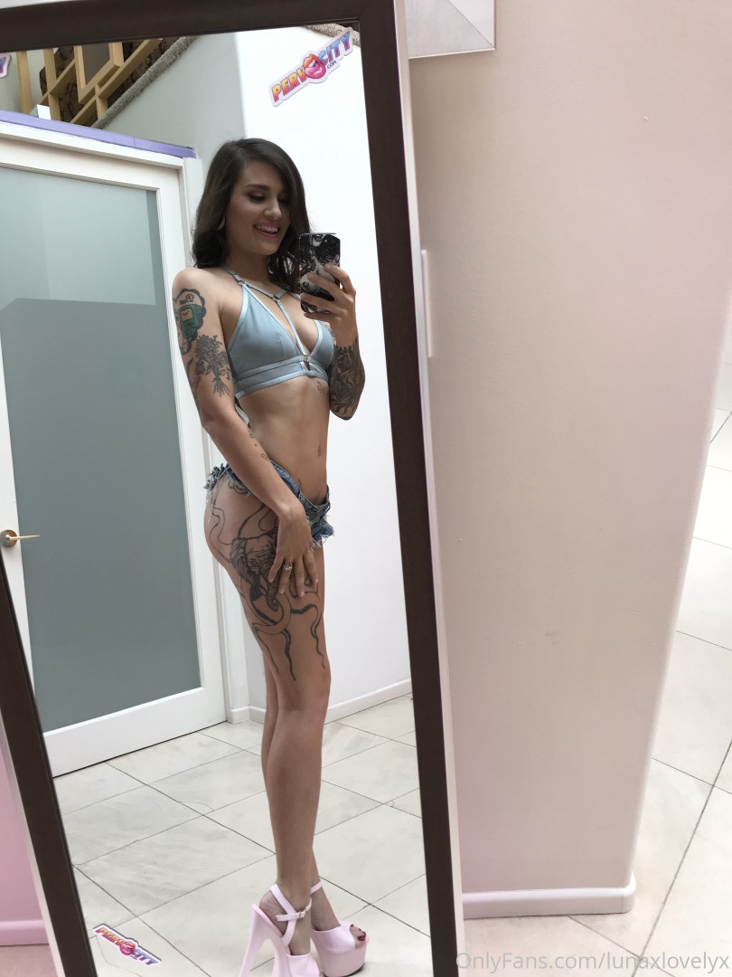 Photo by lunaxlovelyx published on May 22,2023 06:39:45 - BestThots