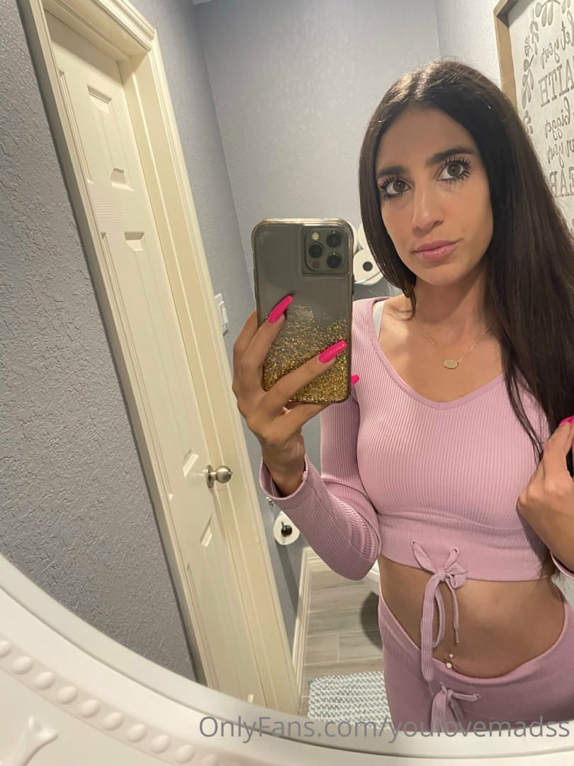 Photo by youlovemadss published on October 17,2023 05:03:31 - BestThots