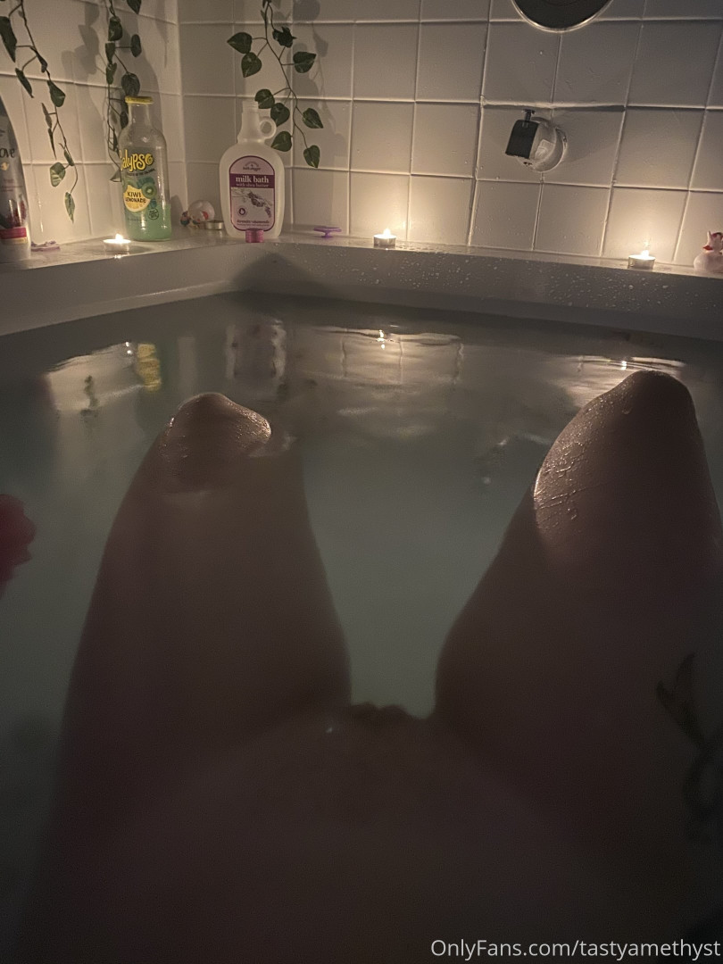 Photo by tasteamethyst published on July 2,2023 12:36:28 - BestThots