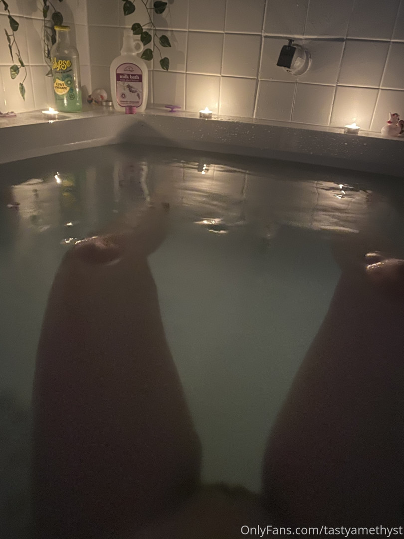 Photo by tasteamethyst published on July 2,2023 12:40:01 - BestThots