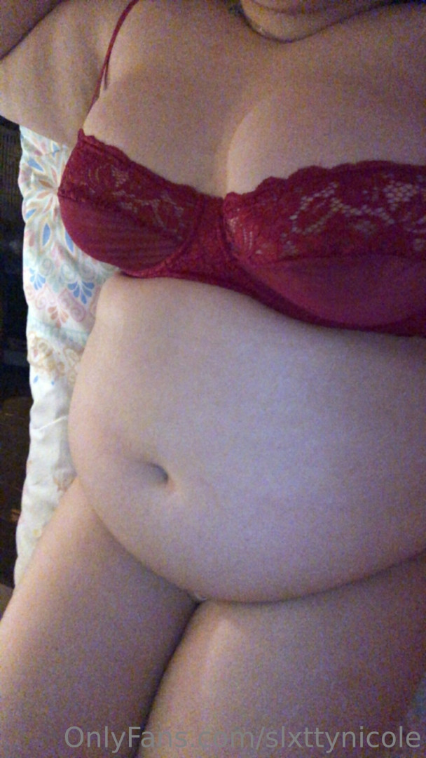 Photo by slxttynicole published on May 17,2023 22:18:35 - BestThots