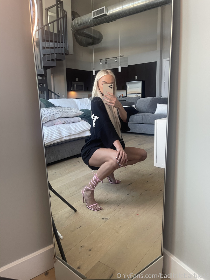 Photo by badlittlebarbie18 published on November 29,2023 14:32:45 - BestThots