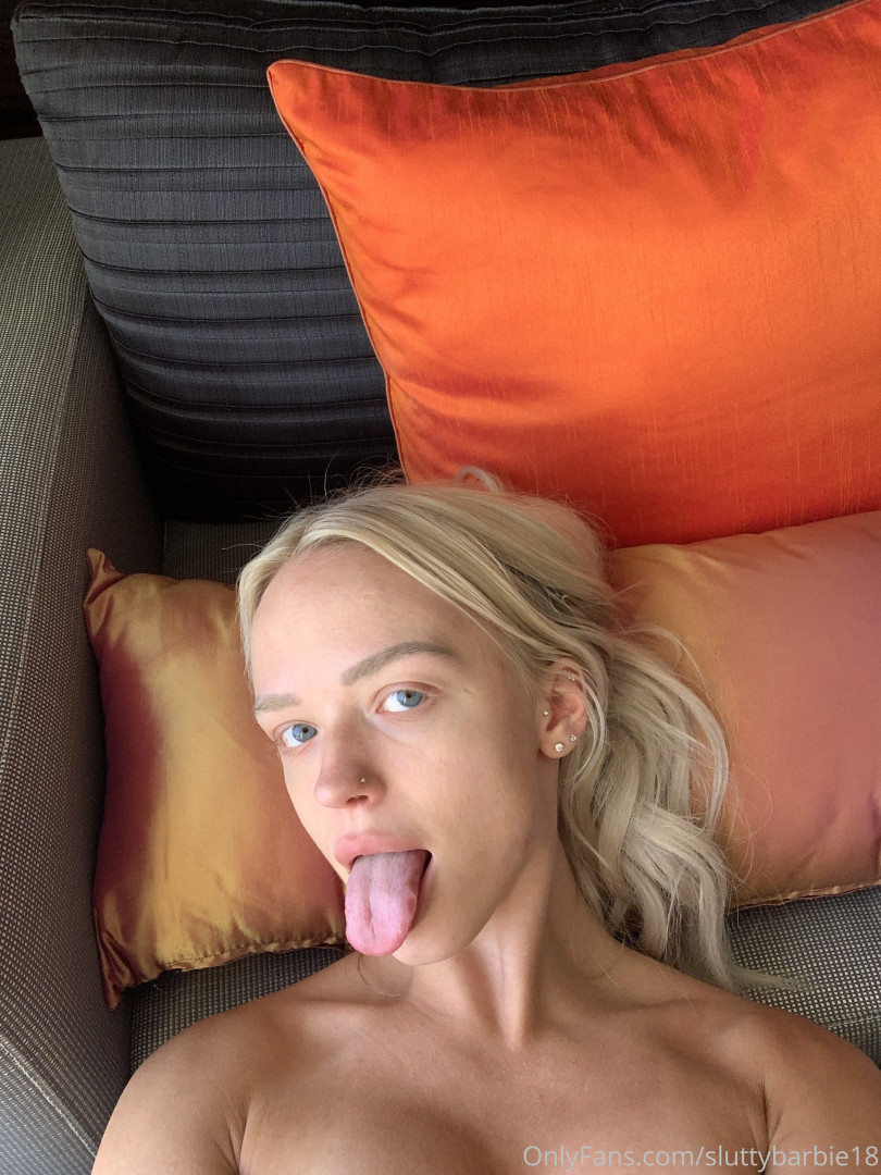 Photo by badlittlebarbie18 published on November 29,2023 14:37:42 - BestThots
