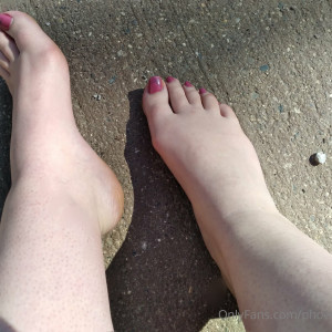 phoebefatter #7260043