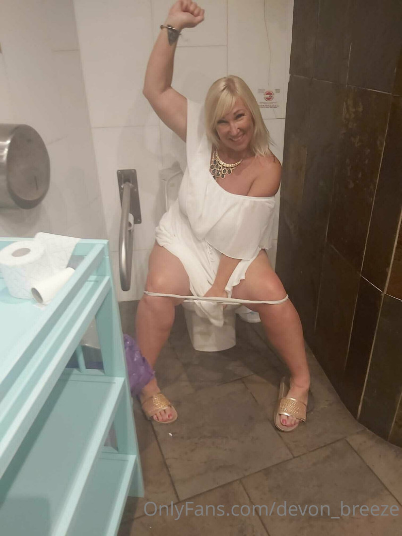 Photo by devon_breeze published on January 14,2024 08:16:26 - BestThots