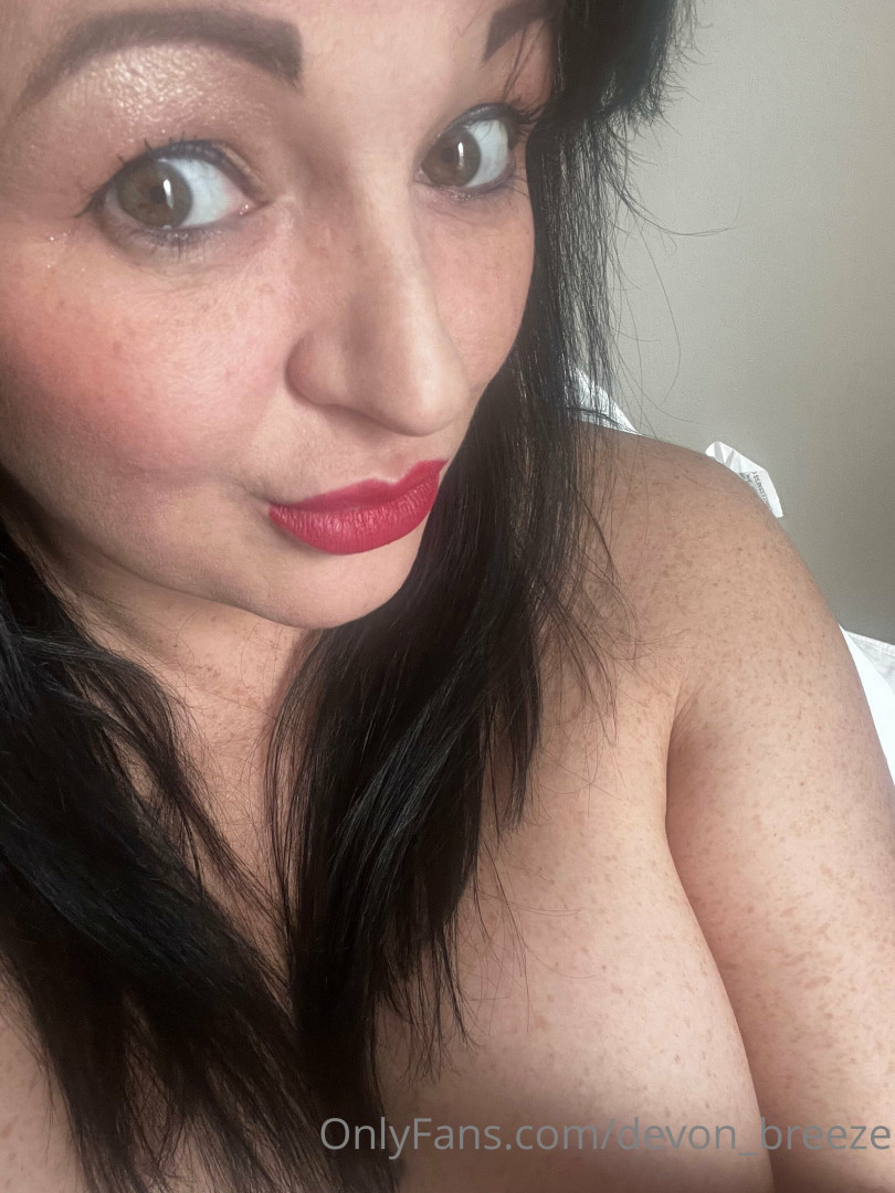 Photo by devon_breeze published on January 14,2024 08:16:28 - BestThots