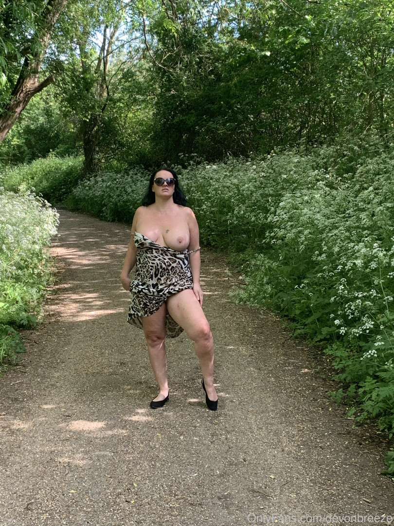 Photo by devon_breeze published on January 14,2024 08:17:15 - BestThots