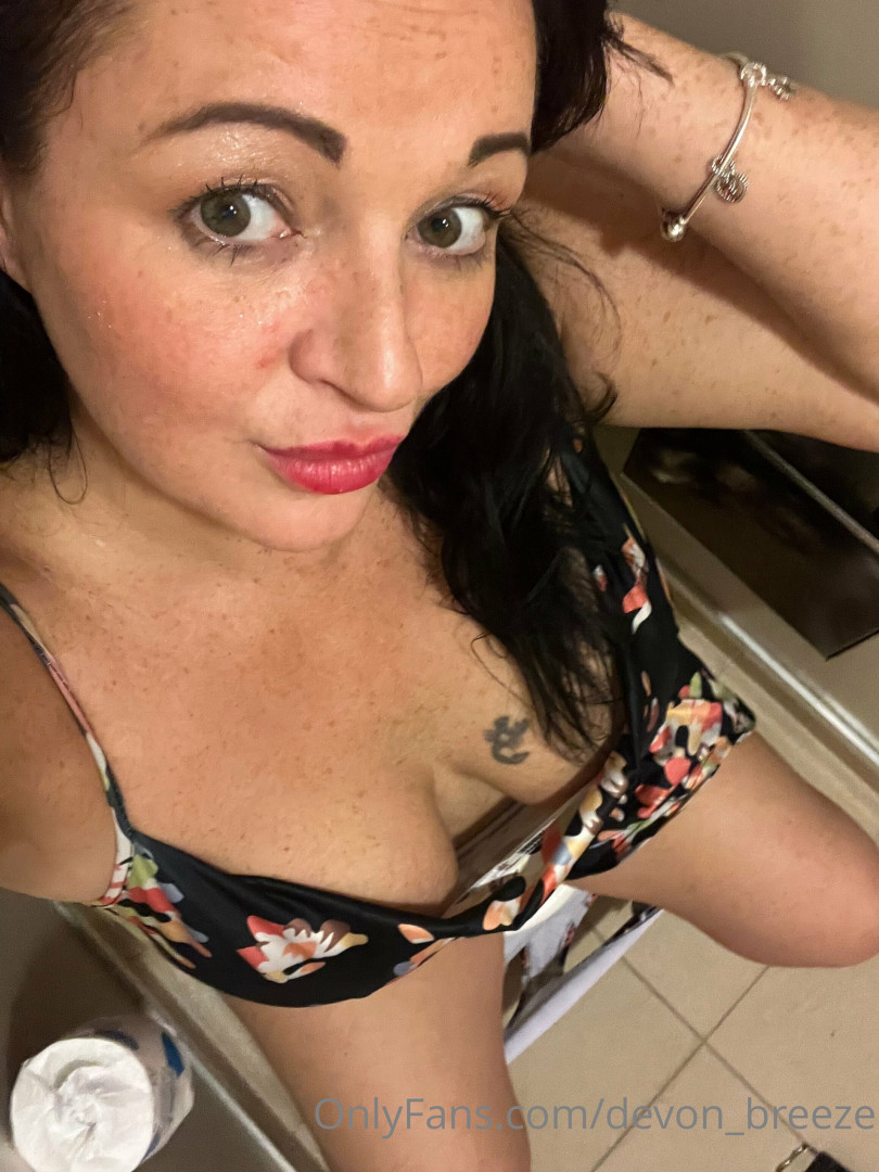 Photo by devon_breeze published on January 14,2024 08:19:08 - BestThots