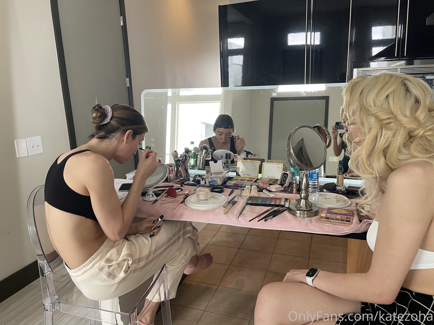 Photo by katezoha published on July 24,2023 00:27:31 - BestThots