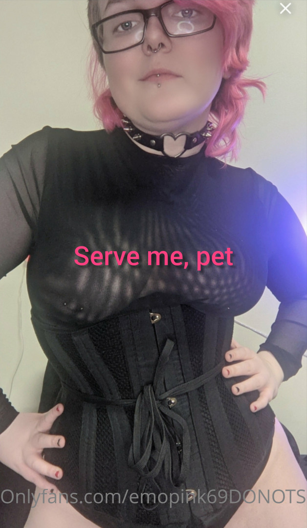 Photo by emopink69 published on July 31,2023 08:01:45 - BestThots