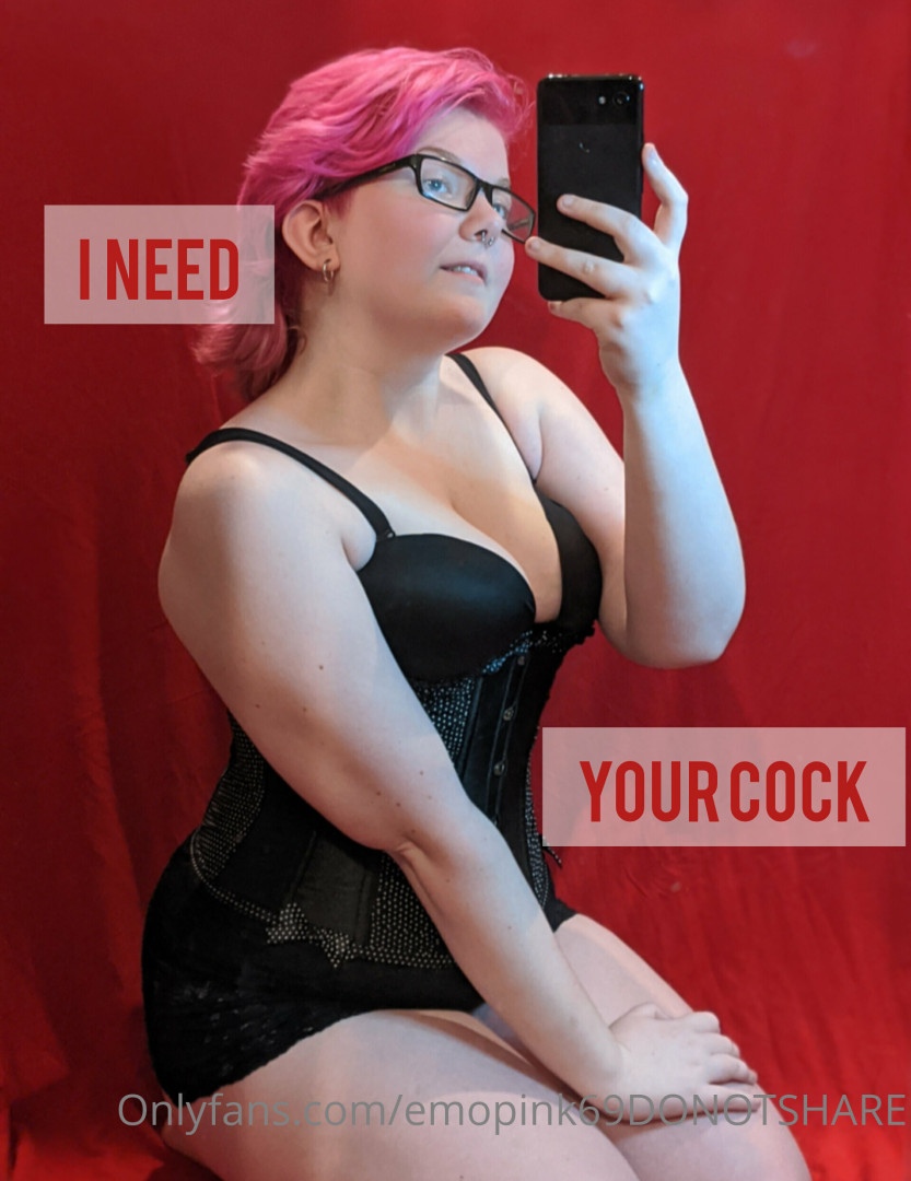 Photo by emopink69 published on July 31,2023 08:07:08 - BestThots