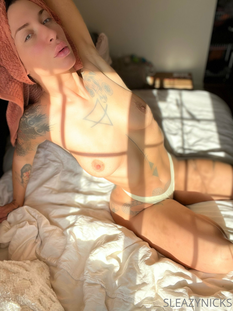 Photo by sleazynicks published on October 16,2023 14:44:24 - BestThots