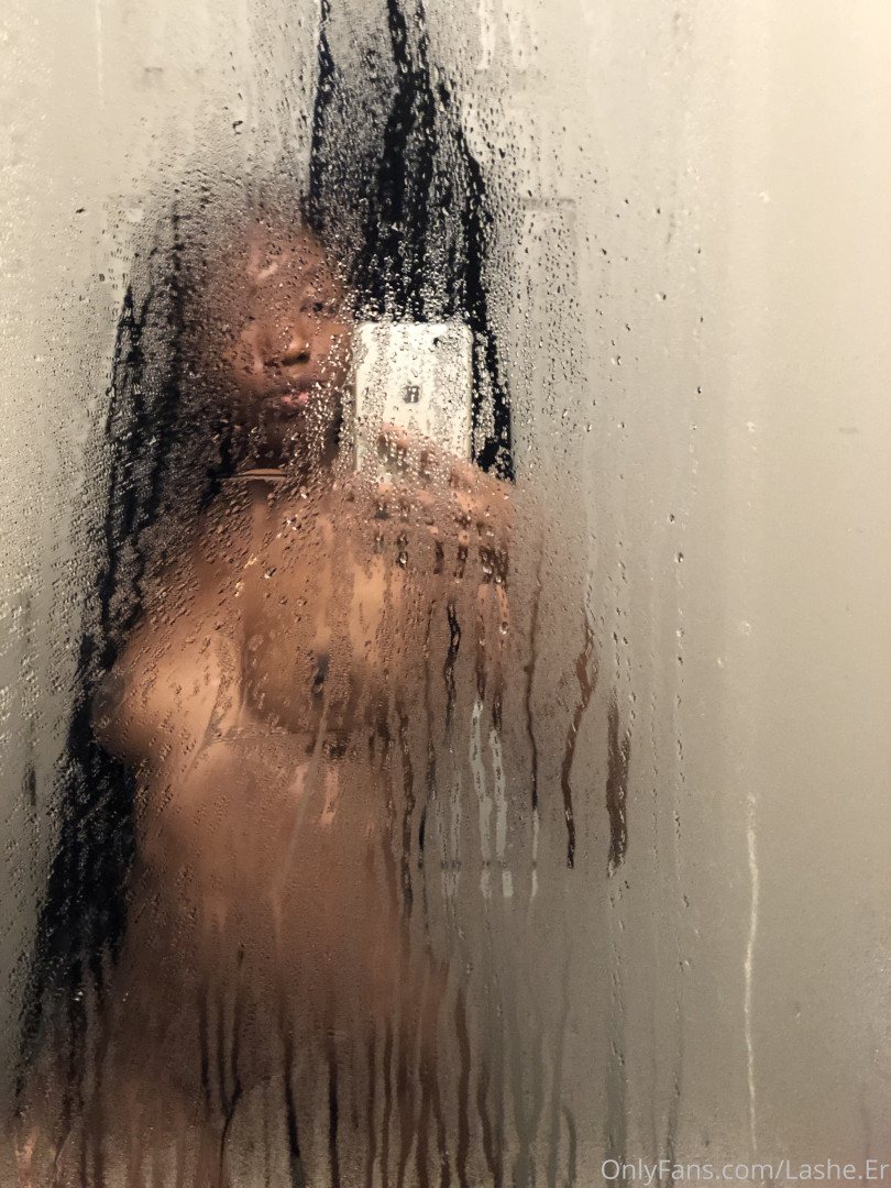 Photo by lovelylashe published on November 2,2023 02:33:09 - BestThots