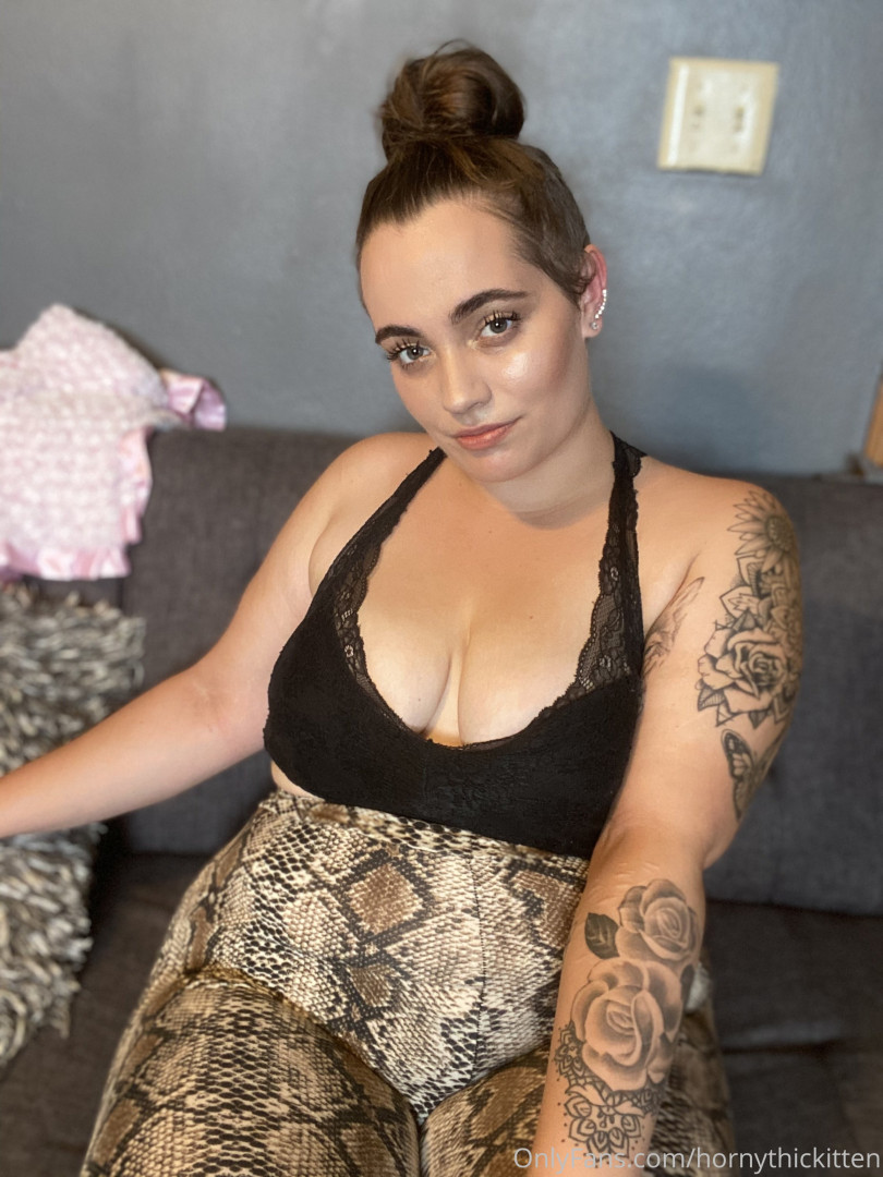 Photo by hornythickitten published on August 6,2023 04:22:29 - BestThots