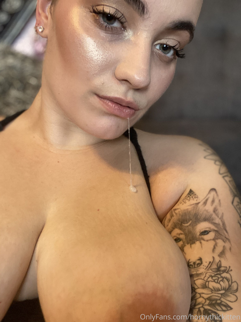 Photo by hornythickitten published on August 6,2023 04:26:55 - BestThots