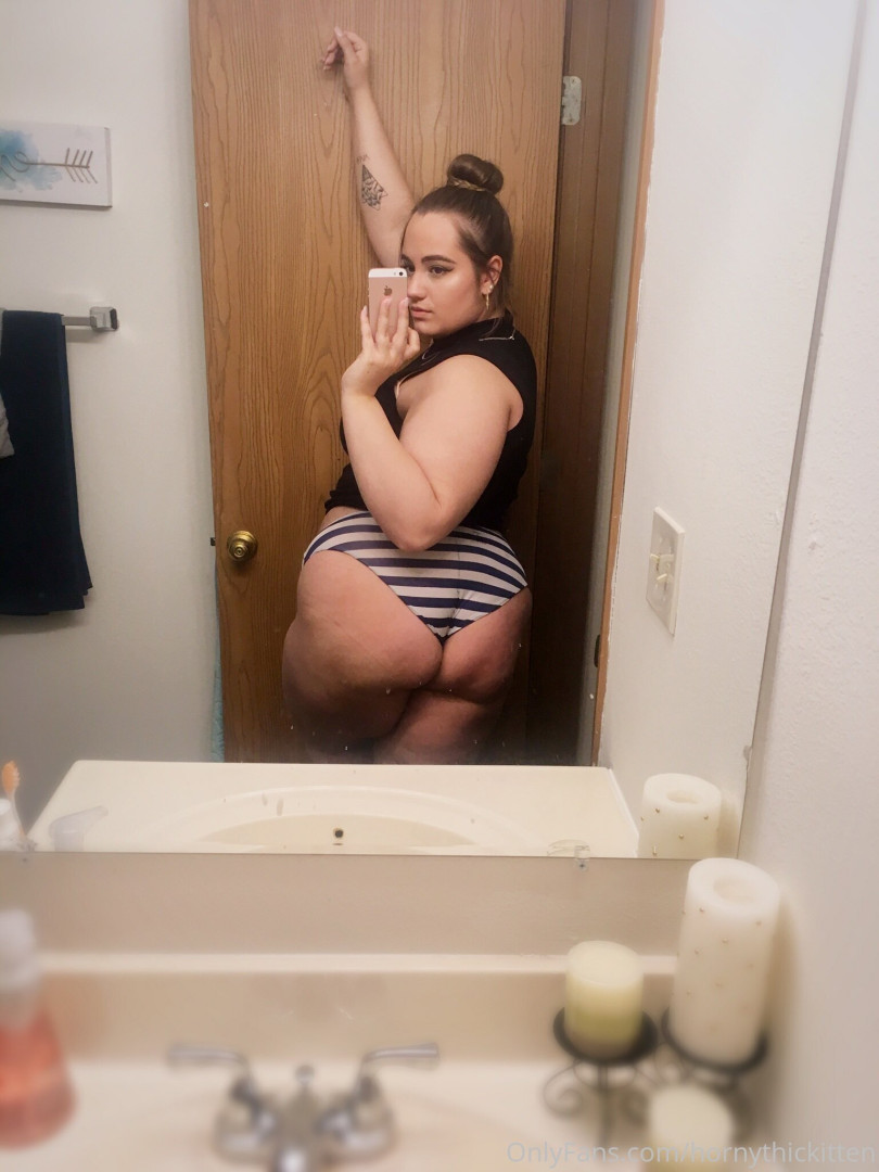 Photo by hornythickitten published on August 6,2023 04:33:46 - BestThots