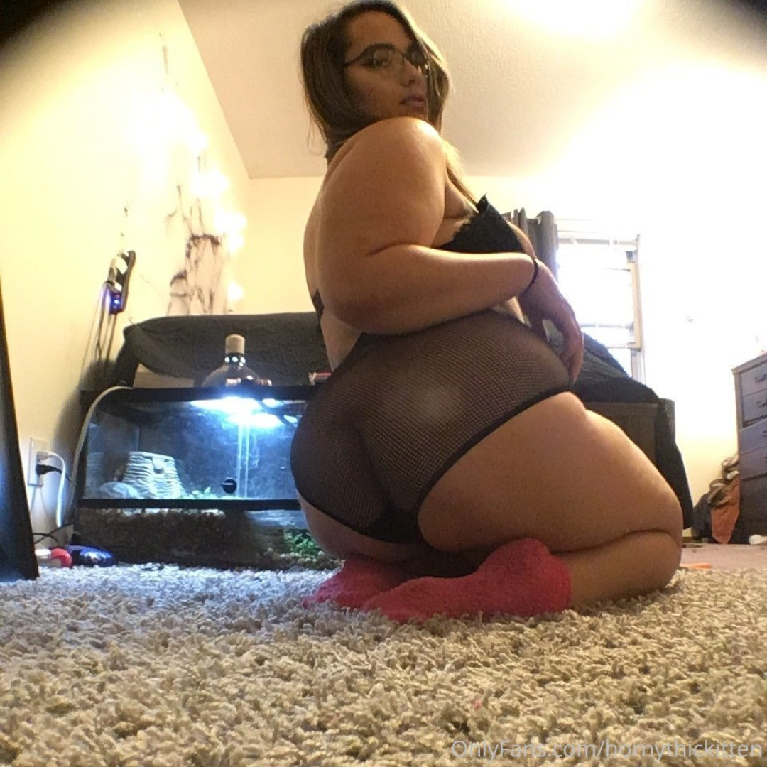 Photo by hornythickitten published on August 6,2023 04:37:48 - BestThots