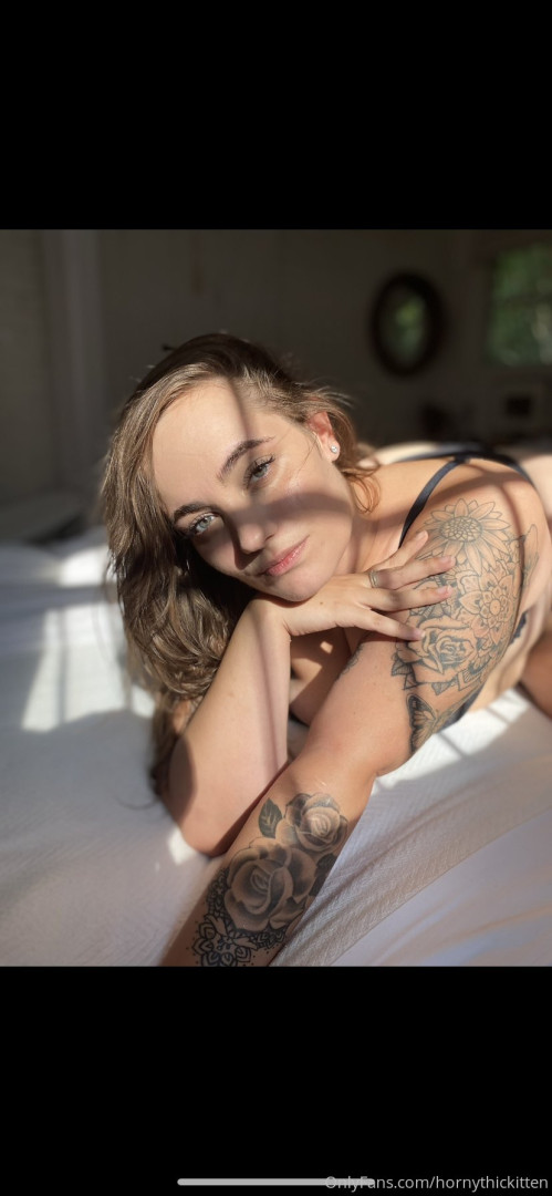 Photo by hornythickitten published on August 6,2023 04:41:08 - BestThots