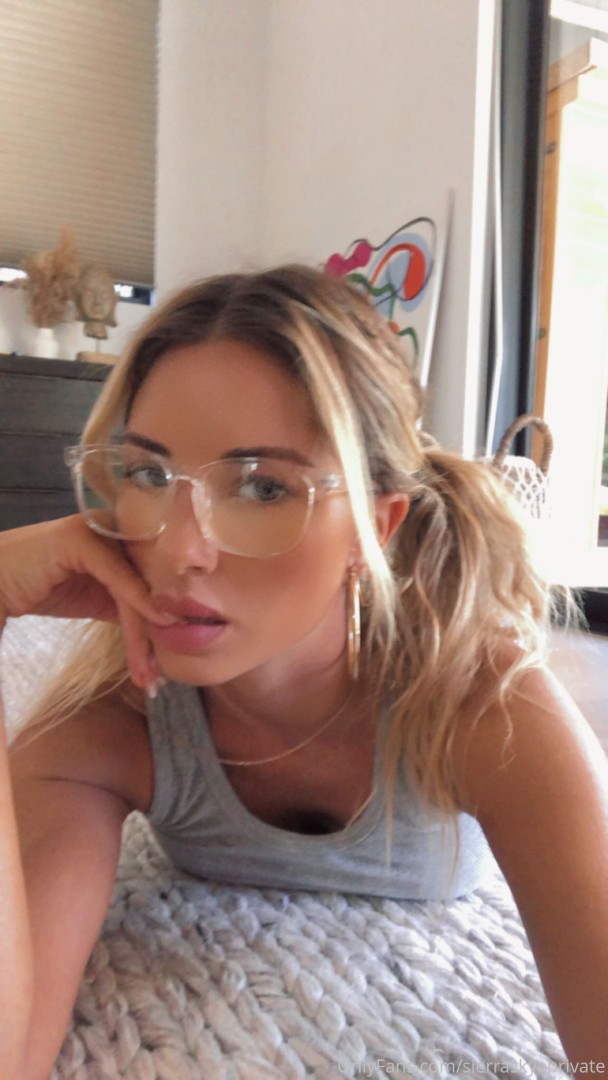Photo by sierraskyeprivate published on August 5,2023 10:11:11 - BestThots
