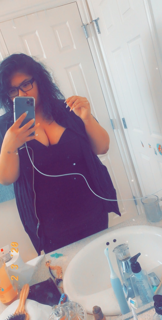 Photo by lydiagrey published on July 7,2023 23:39:05 - BestThots