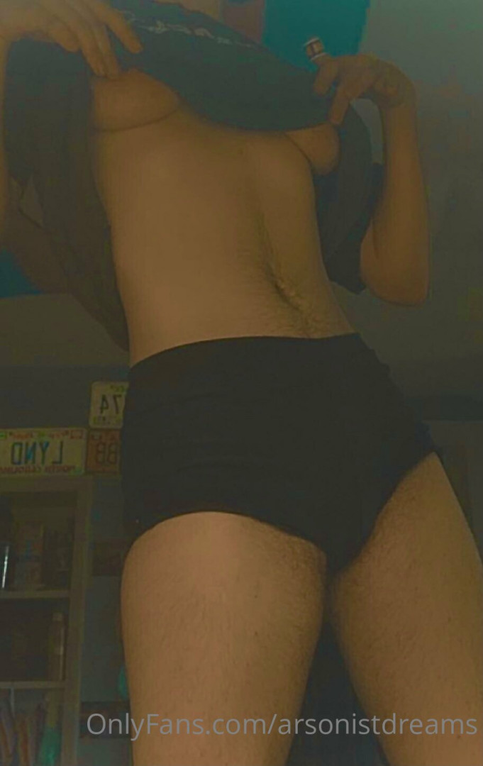 Photo by arsonistdreams published on November 24,2023 10:52:31 - BestThots