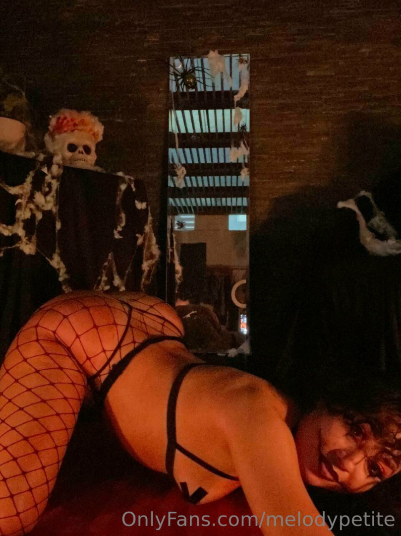 Photo by melodypetite published on June 16,2023 02:39:17 - BestThots
