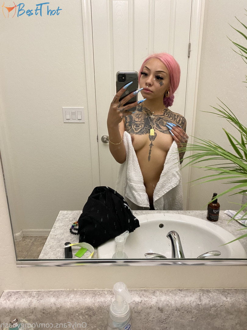 Photo by omgyoash published on December 10,2024 16:21:07 - BestThots