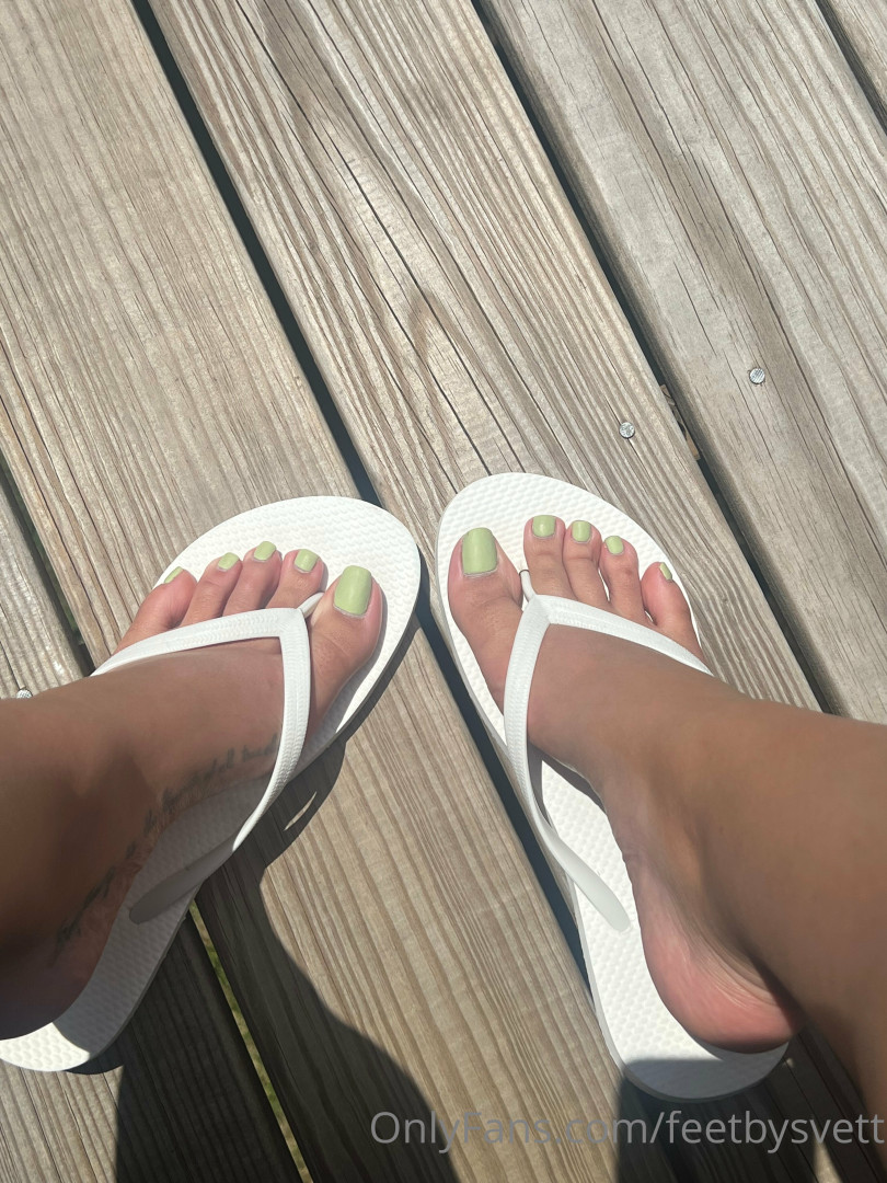 Photo by feetbysvett published on October 16,2023 08:47:17 - BestThots