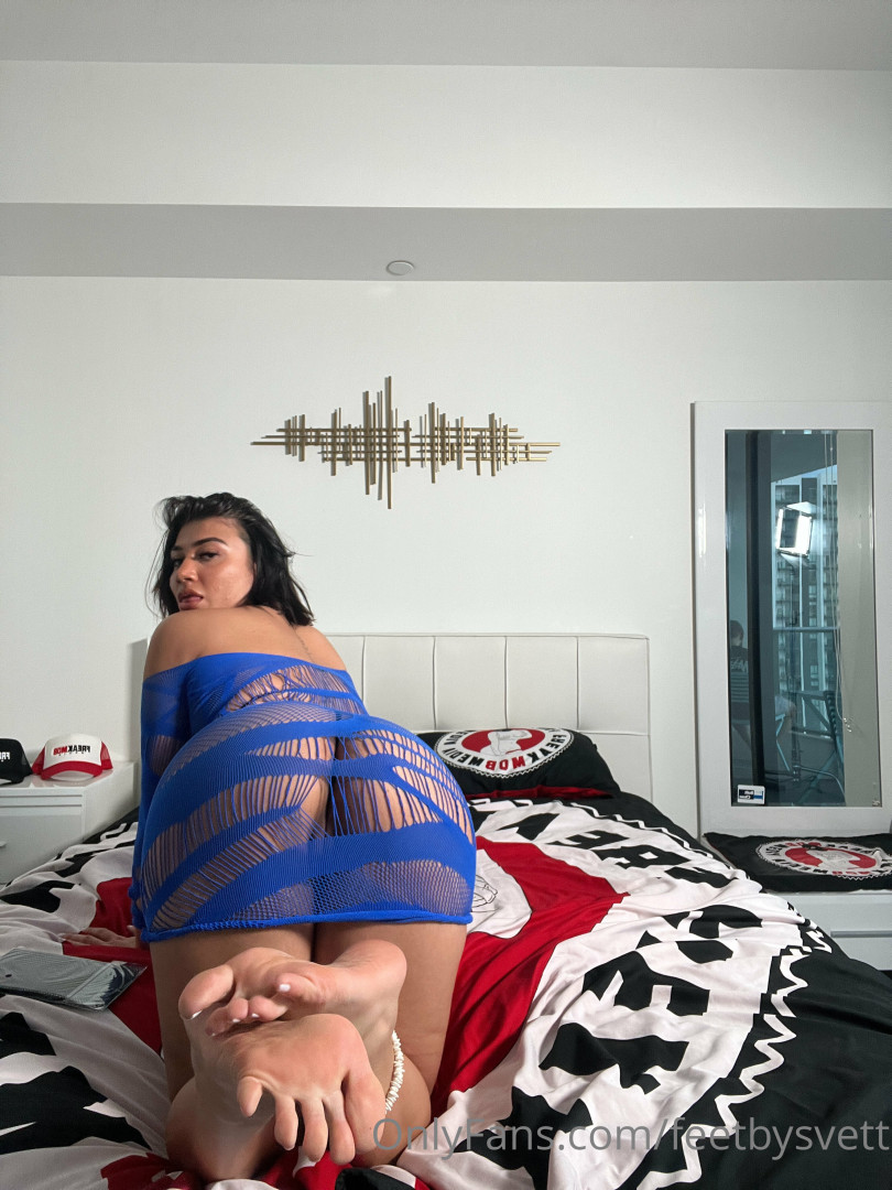 Photo by feetbysvett published on October 16,2023 08:48:07 - BestThots