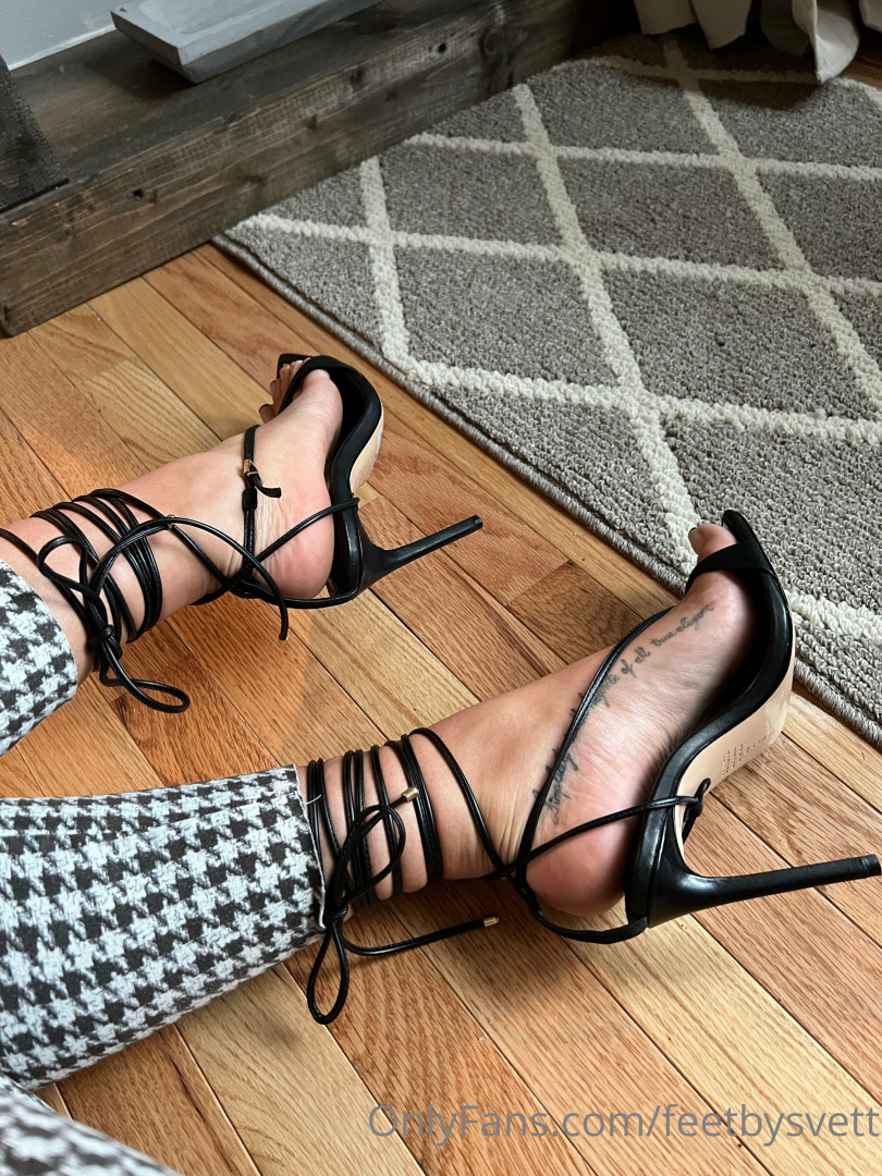 Photo by feetbysvett published on October 16,2023 08:58:04 - BestThots