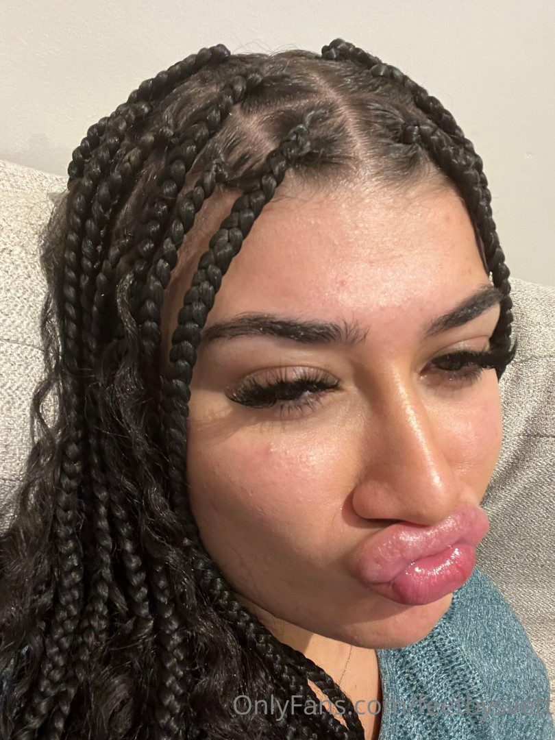 Photo by feetbysvett published on October 16,2023 09:19:57 - BestThots