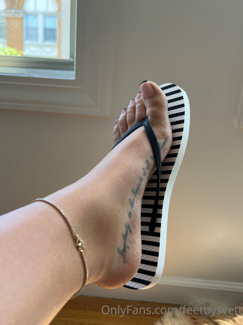 Photo by feetbysvett published on October 16,2023 09:34:17 - BestThots