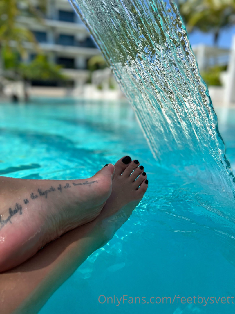 Photo by feetbysvett published on October 16,2023 09:46:21 - BestThots